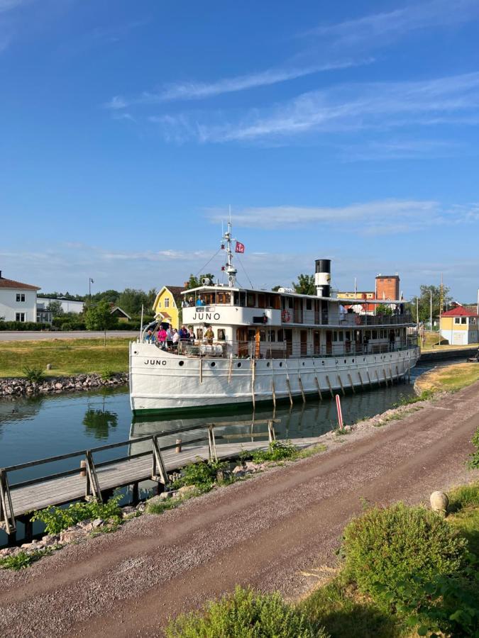 Goeta Hotell Borensberg エクステリア 写真